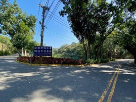 大門進來道路景觀